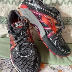 Brooks Women's Athletic Shoes - Black, Red, and Pink